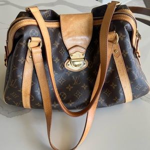 Large Stressa GM size bag, EXCELLENT CONDITION, asking $1100